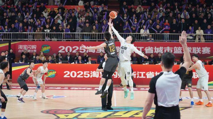 在线下注-“浙A德比”首轮熟人局，杭州队战胜富阳队